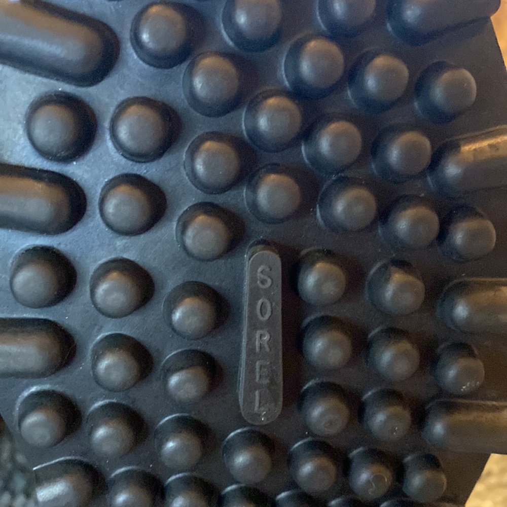 Sorel Bear lined snowboots - Picture 12 of 13